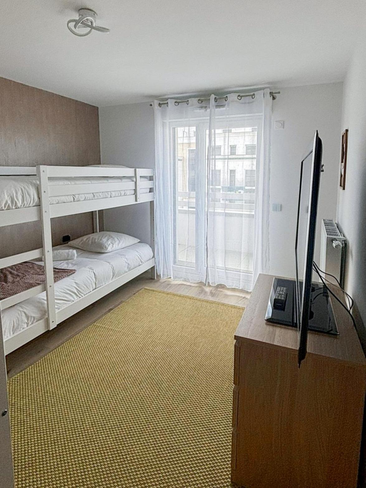 Le Chessy Disney - Logement Pour 6 A Disneyland Paris Avec Vue Sur Le Feu D Artifice Kültér fotó